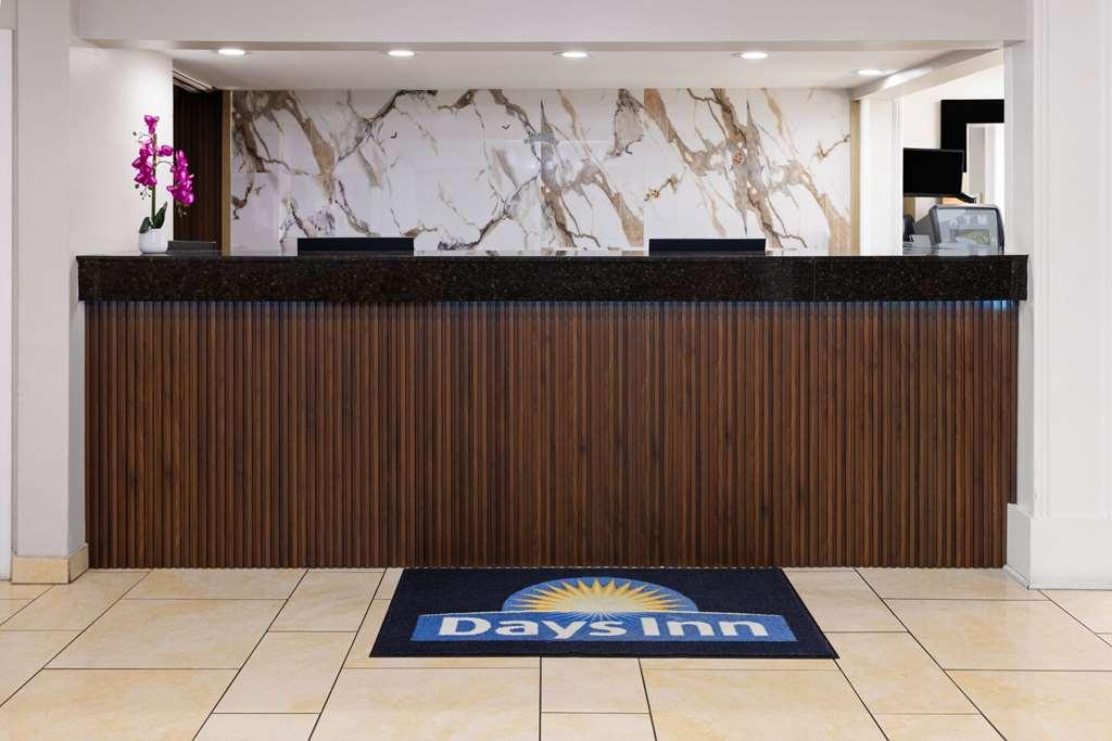 Days Inn By Wyndham Florence Near Civic Center Interior foto
